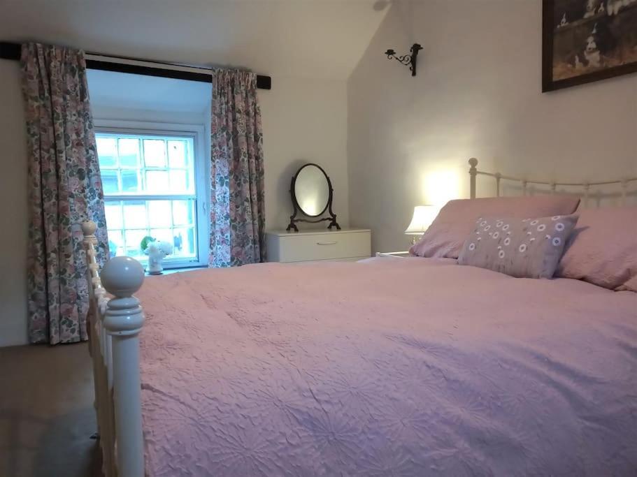 Ty Hen - Quirky Grade II Listed Cottage Blaenau Ffestiniog Exteriör bild