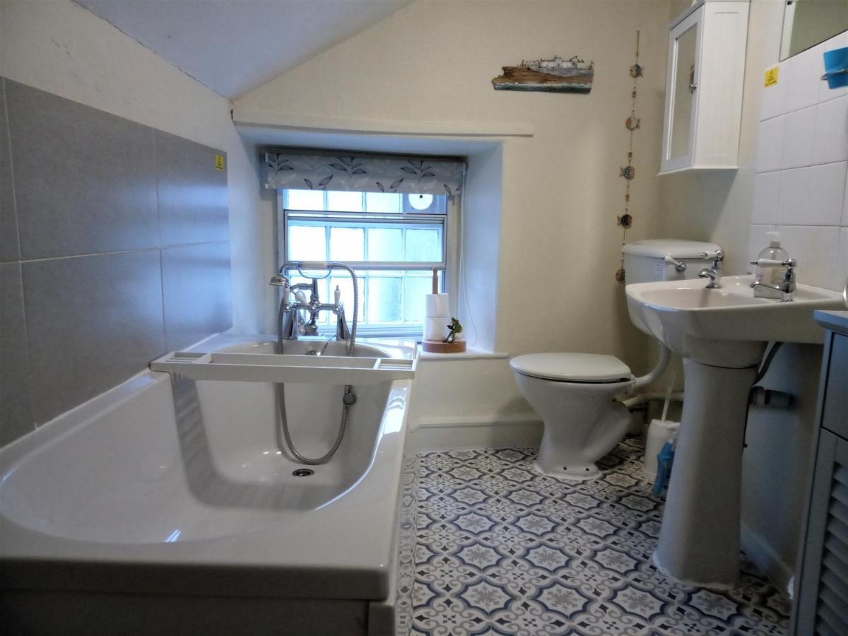 Ty Hen - Quirky Grade II Listed Cottage Blaenau Ffestiniog Exteriör bild
