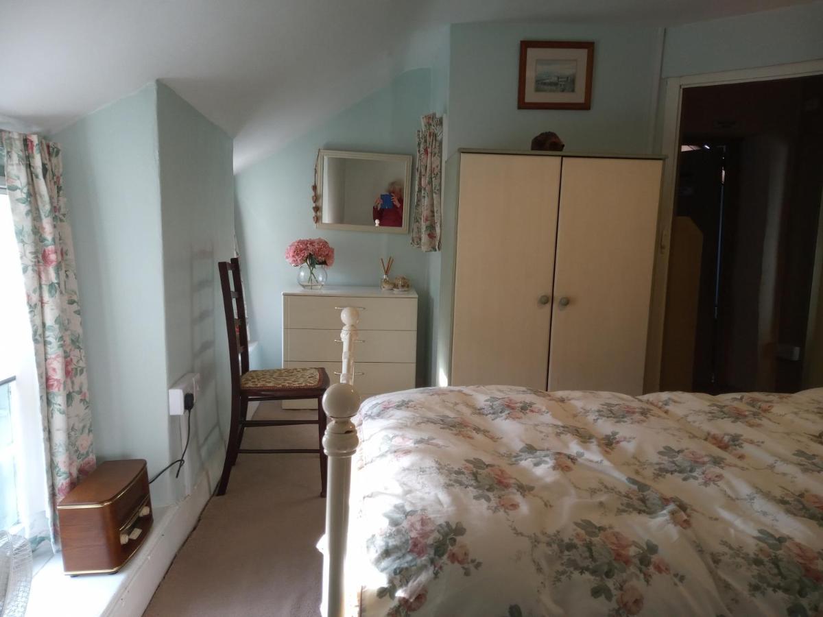 Ty Hen - Quirky Grade II Listed Cottage Blaenau Ffestiniog Exteriör bild